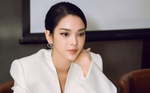 Quỳnh Lương và con trai