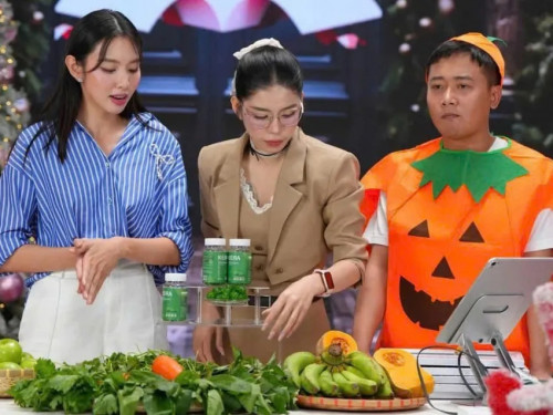 Hoa hậu Thủy Tiên đã dự định mở công ty từ 3 năm trước, muốn có 1.000 điểm bán khắp cả nước.