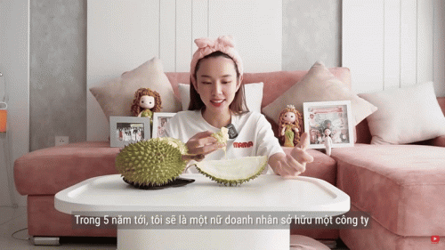 Hoa hậu Thủy Tiên đã dự định mở công ty từ 3 năm trước, muốn có 1.000 điểm bán khắp cả nước.