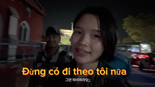 Cô gái Hàn trong khoảnh khắc gây cười
