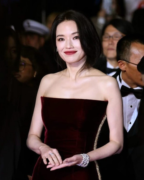 Thư Kỳ tại Cannes 2023 - Ảnh 3.