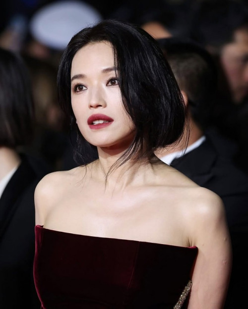 Thư Kỳ tại Cannes 2023 - Ảnh 2.