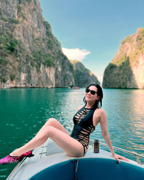 Kỳ Duyên với bikini
