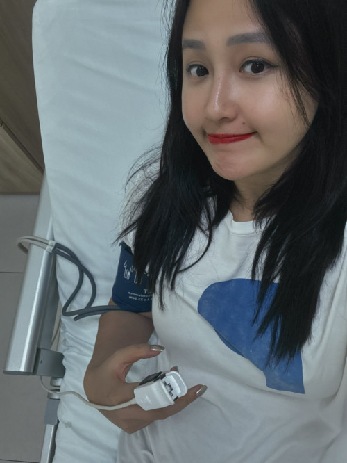 Mai Phương Thúy nhập viện cấp cứu