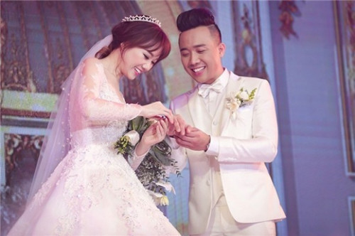 Cặp đôi sao hạng A gây chú ý