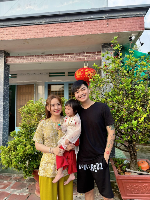 Duy Phước hạnh phúc bên gia đình