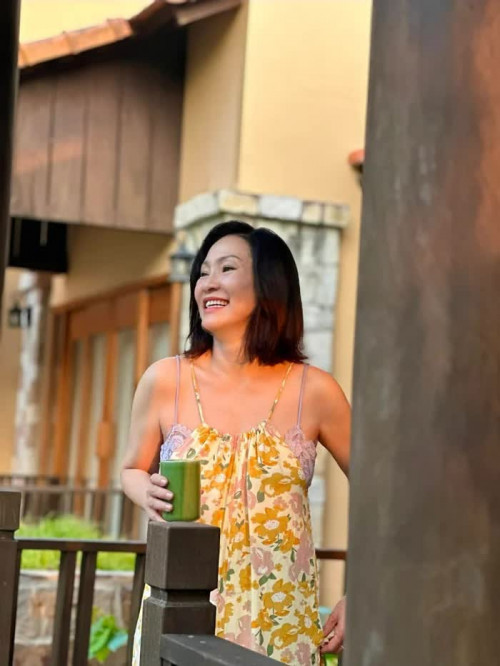Chân dung nghệ sĩ Hồng Đào