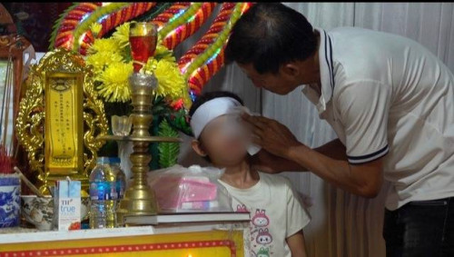 Kỷ niệm của bé N và cha