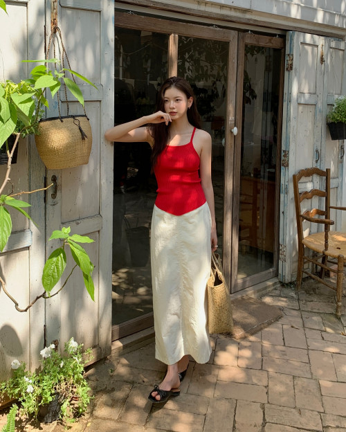 Cách diện màu sắc mùa hè