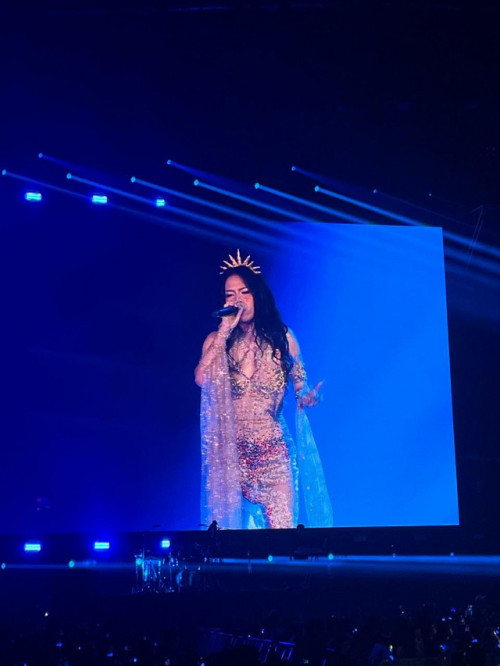 SOOBIN và tlinh tại concert