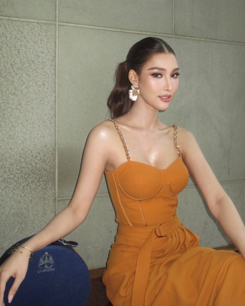 Người đẹp đăng quang hoa hậu sau khi bạn trai qua đời - Ảnh 8.