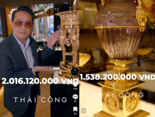 Thái Công livestream bán hàng trên TikTok.