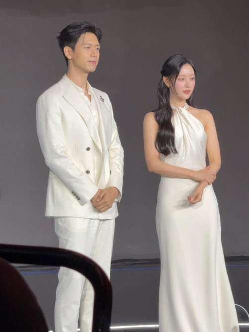 Kim Ji Won và Lý Hiền "tuyệt đỉnh diễn ảnh": Lộ 1 "cực phẩm" khiến ai cũng phải tâm tắc khát khao- Ảnh 3.