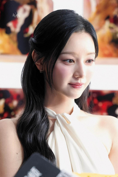 Kim Ji Won và Lý Hiền "tuyệt đỉnh diễn ảnh": Lộ 1 "cực phẩm" khiến ai cũng phải tâm tắc khát khao- Ảnh 4.