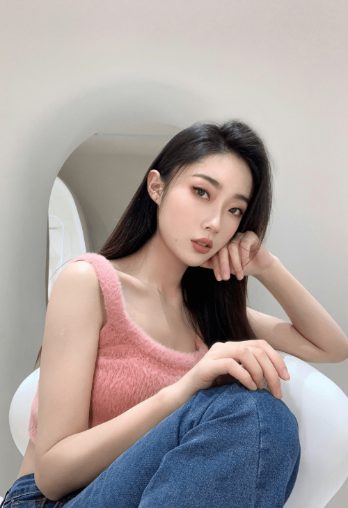 Đổng Dao trước khi gặp tai nạn