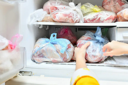 Người phụ nữ bị viêm màng não vì 1 thực phẩm nhà nào cũng có trong tủ lạnh- Ảnh 2.