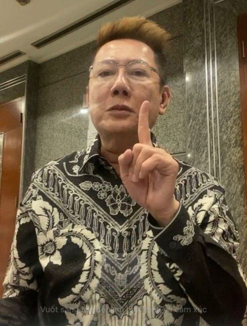 Ông Nawat bị chỉ trích - Ảnh 1.