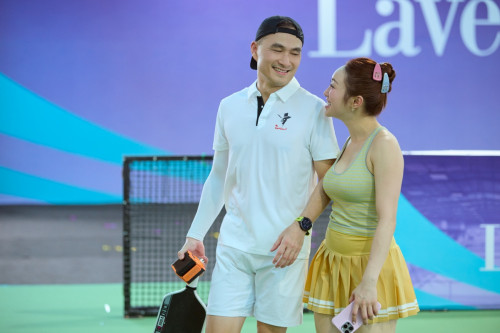 Bảo Thy trên sân pickleball