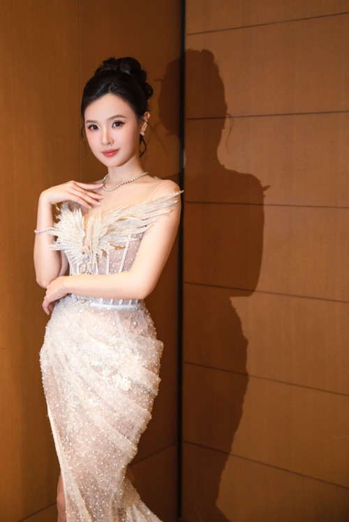 Midu xinh đẹp