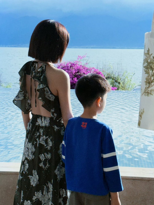 Trần Nghiên Hy và con trai gây xúc động: Sinh nhật đầu tiên hậu ly hôn - ảnh 2.