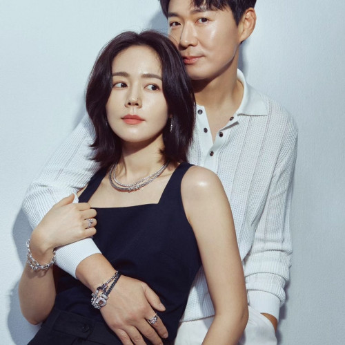 Quốc bảo nhan sắc bị chồng cấm tiết lộ việc, phải răm rắp nghe lời suốt 19 năm- Ảnh 2.