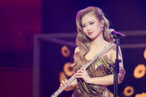 Liệt dây thần kinh số 7 - nỗi ám ảnh của các ngôi sao- Ảnh 2.