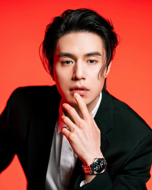 Lee Dong Wook không yêu thêm ai sau 7 năm chia tay Suzy