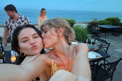 Taylor Swift và Selena Gomez