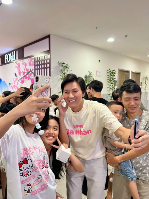 Nam diễn viên xây nhà 10 phòng
