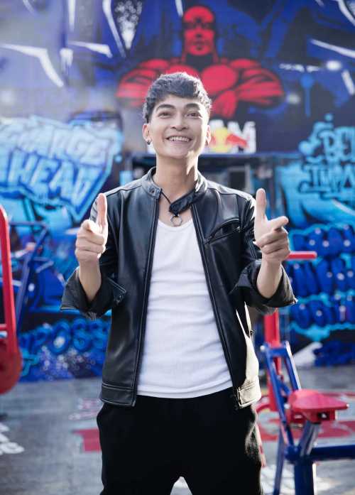 Nghệ sĩ Khương Ngọc