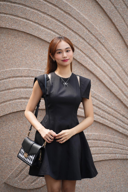 Ngân Hoa