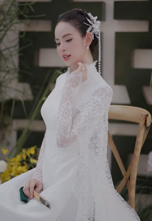 Khoảnh khắc Hương Liên
