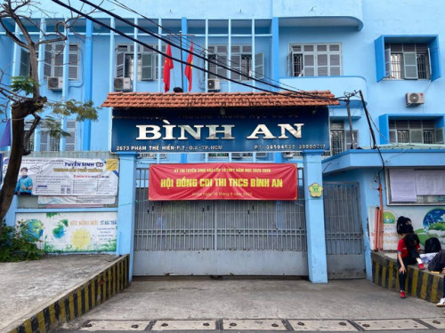 Cập nhật: Bắt đầu làm bài thi môn Văn thi lớp 10 TP.HCM
