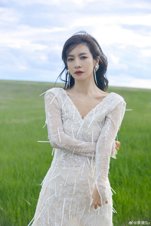 Lý Thành - Hải Lục - Mạch Địch Na
