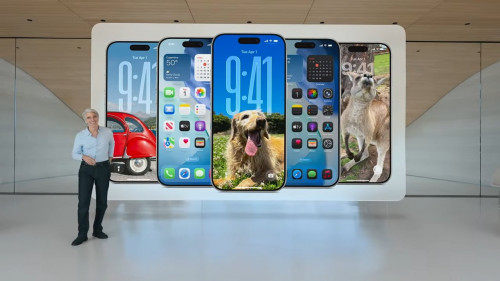 iOS 26 với giao diện Liquid Glass.