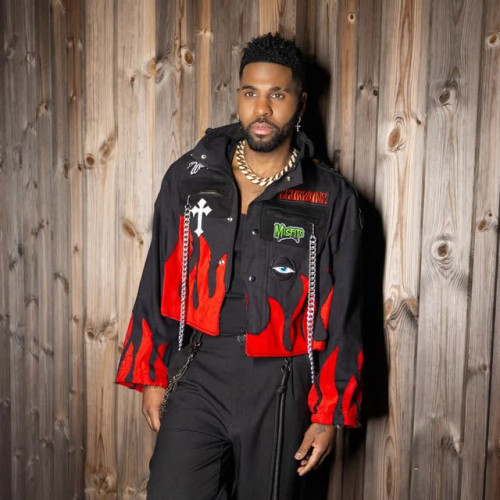 Jason Derulo nổi bật trong sự kiện