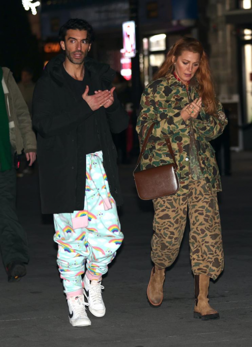 Justin Baldoni và Blake Lively