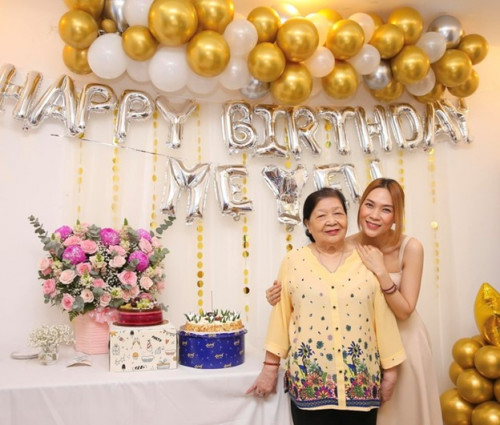 Cuộc sống của mẹ ruột Mỵ Tâm: Hoa khôi xứ Quảng một thời, xế chiều an hưởng hạnh phúc- Ảnh 4.