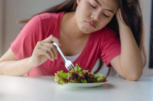 Hầu hết phụ nữ dễ mắc bệnh nghiêm trọng đều có 4 thói quen này.