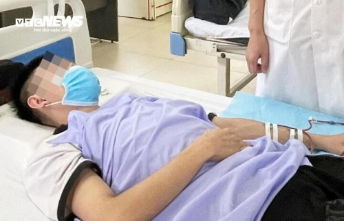 Tuổi 22 phải chạy thận mỗi tuần- Ảnh 1.