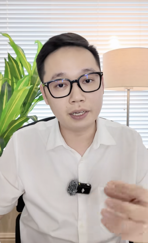 Bác Sĩ Cung công khai tin nhắn, hình ảnh làm việc với nhân hàng yến giá rẻ