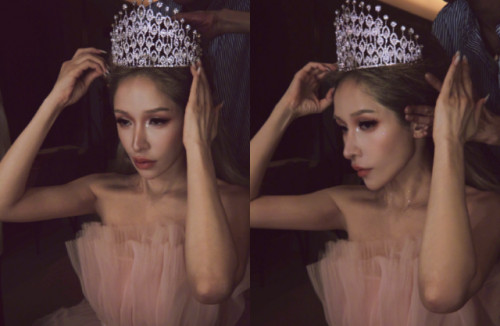 Sắc năng với Tiêu Á Hiên