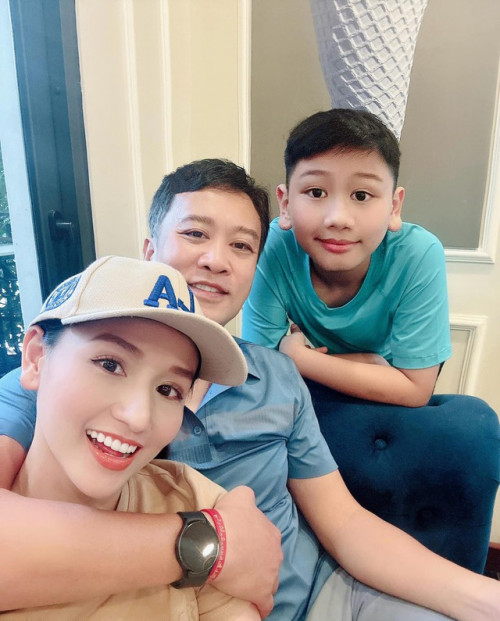 Con 1 sao Việt có đôi tai cực đặc biệt