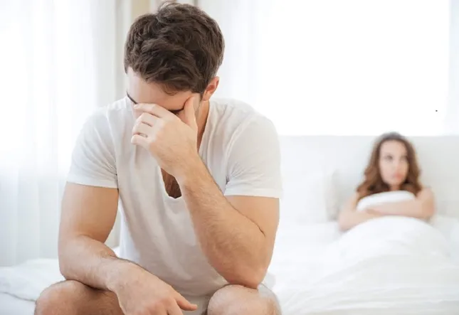 Hai căn bệnh 'đặc biệt' của quý ông có thể gây vô sinh và mất 'bản lĩnh phòng the'