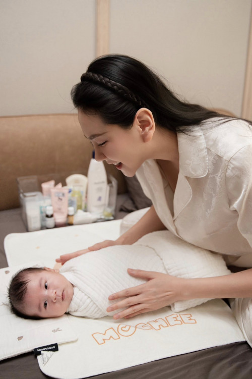 Mai Ngọc sau 2 tháng làm mẹ