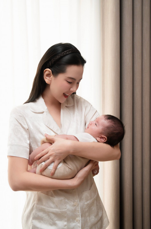 Mai Ngọc sau 2 tháng làm mẹ