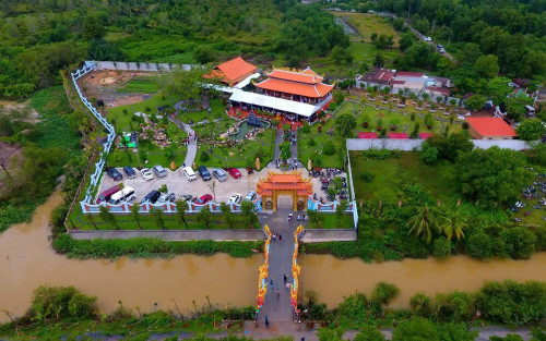 Nhà Hoài Linh