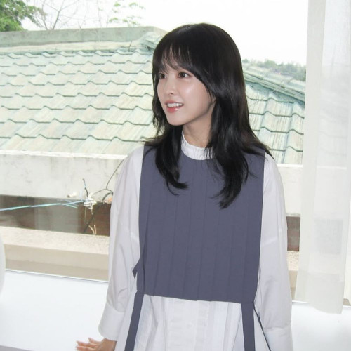 Park Bo Young luôn cung cấp đủ nước
