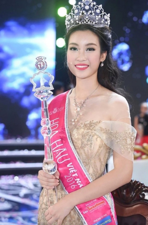 Đỗ Mỹ Linh được gọi là 'hoa hậu nghèo nhất Việt Nam'