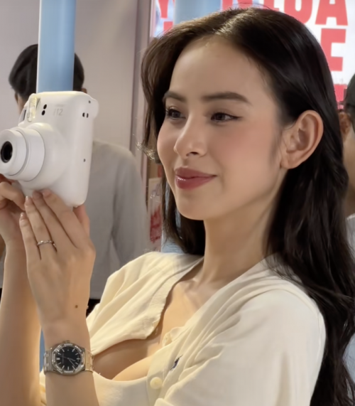 Hương Liên tại sự kiện